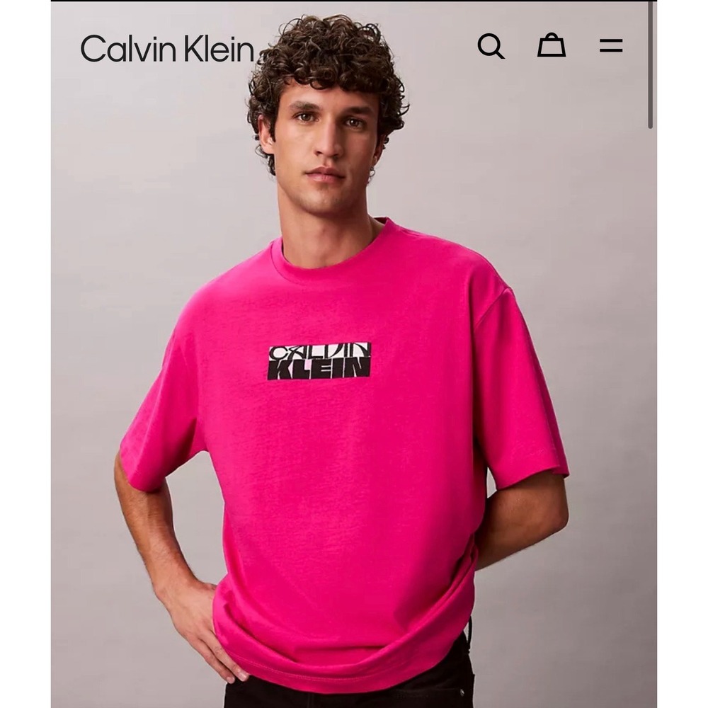 Calvin Klein Men's Block Logo Graphic Relaxed T-Shirt – Hot Pink – Small – NWT